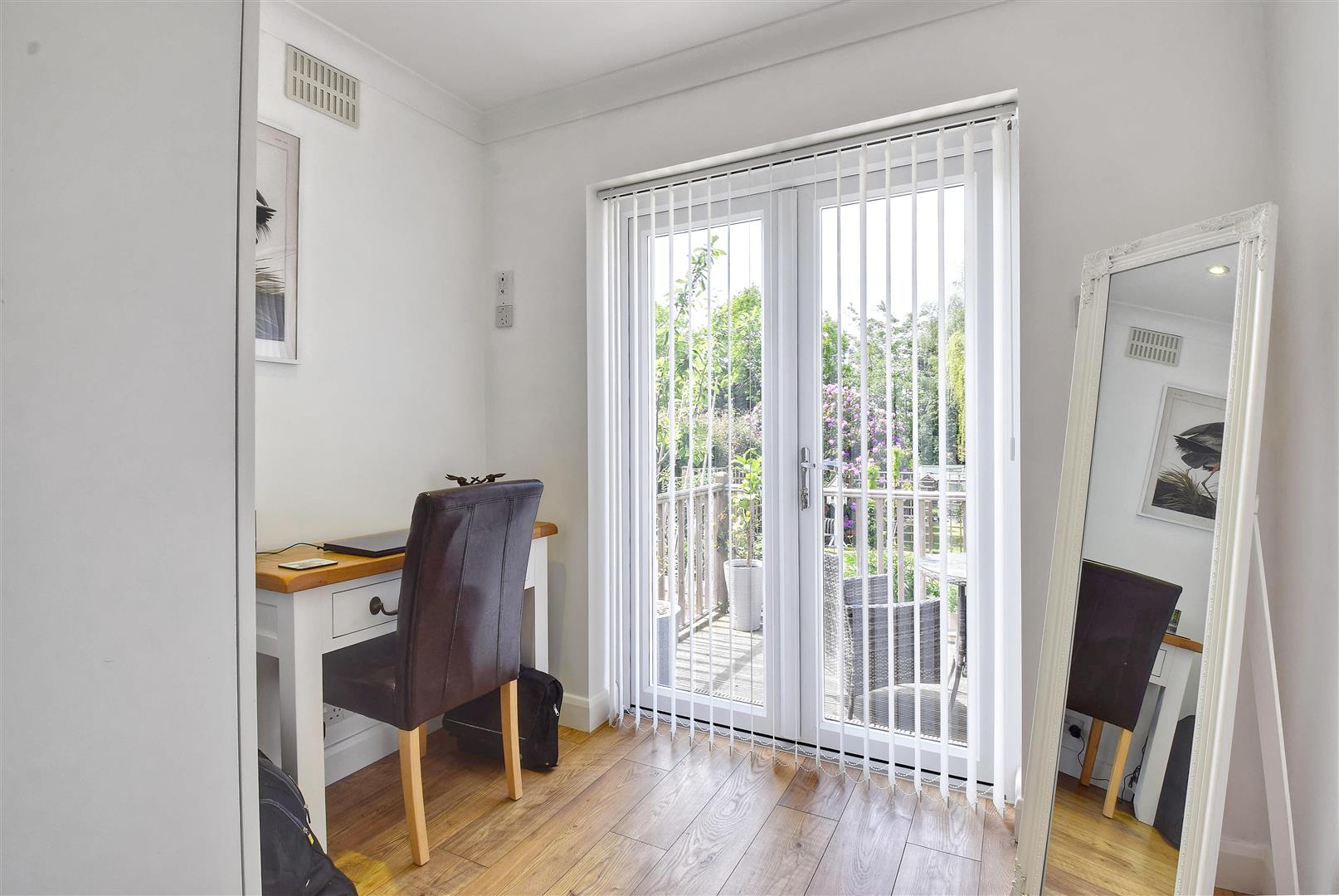 Ox Lane, St. Michaels, Tenterden Rush, Witt & Wilson